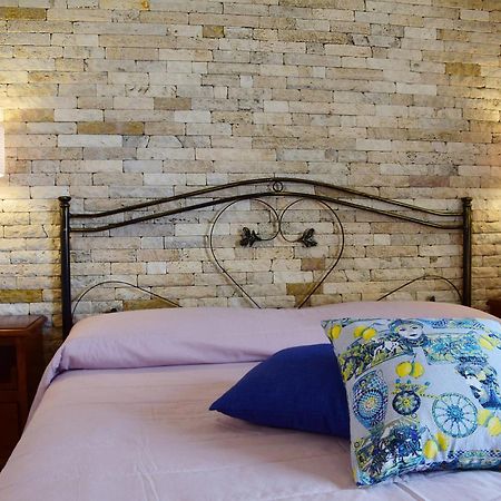 Bed and Breakfast Antico Casale Syracuse Exterior foto